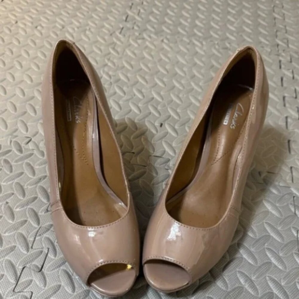 Clarks Blush Peep-Toe Heels